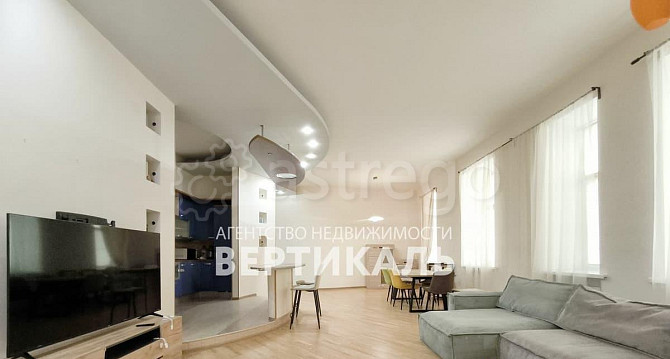 4-комн. квартира, 176 м2, 3/5 эт. Москва - изображение 1