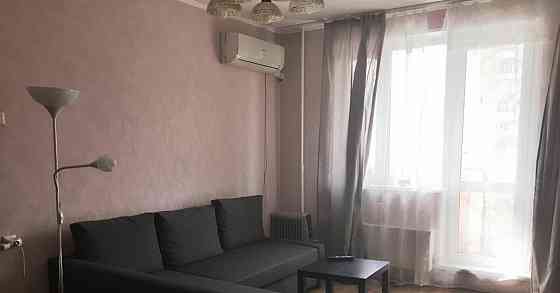 1-комн. квартира, 37 м2, 3/12 эт. Москва