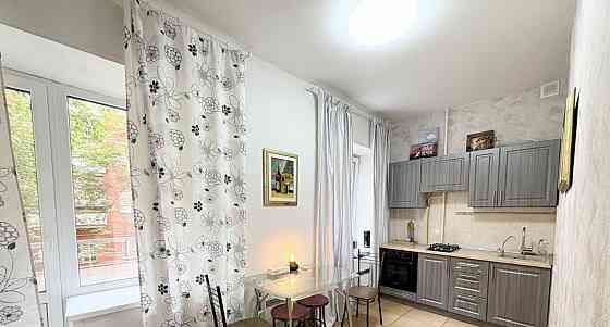 1-комн. квартира, 40 м2, 2/5 эт. Москва