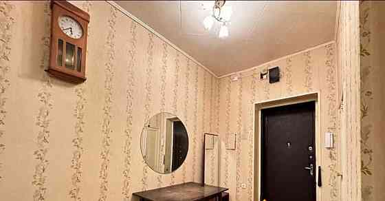 Комната, 95 м2, 3/9 эт. Москва