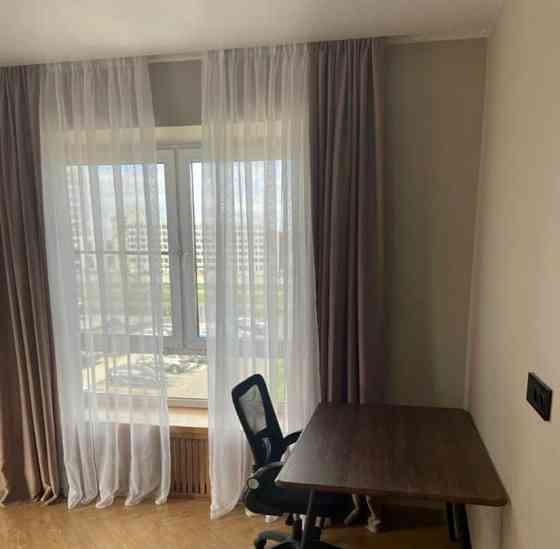 3-комн. квартира, 90 м2, 3/18 эт. Москва