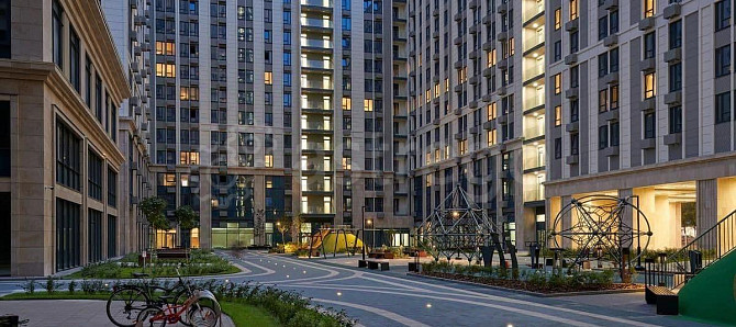 3-комн. апарт-ы, 65 м2, 3/21 эт. Москва - изображение 1