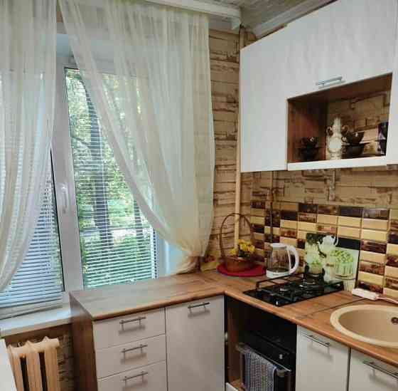 2-комн. квартира, 45 м2, 1/5 эт. Москва
