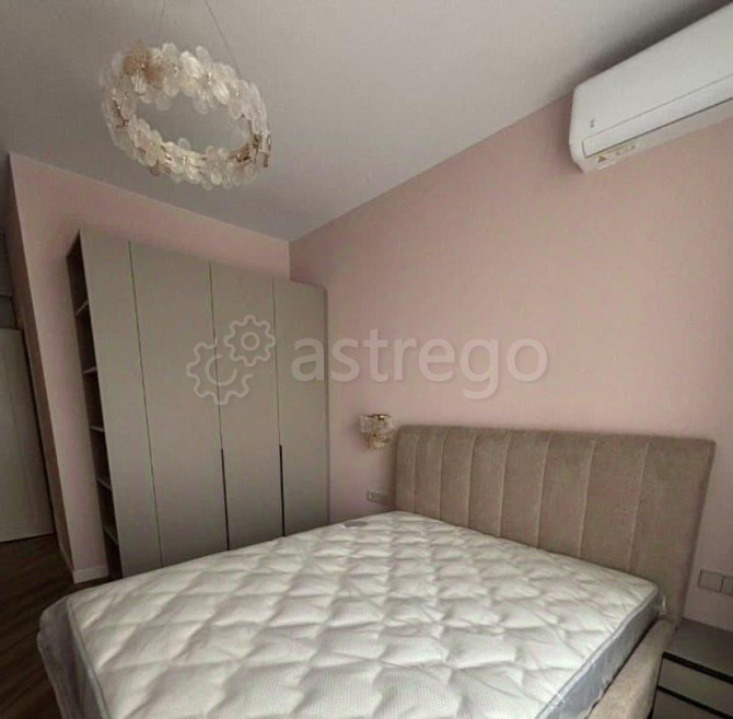 2-комн. квартира, 63 м2, 8/34 эт. Москва - изображение 2