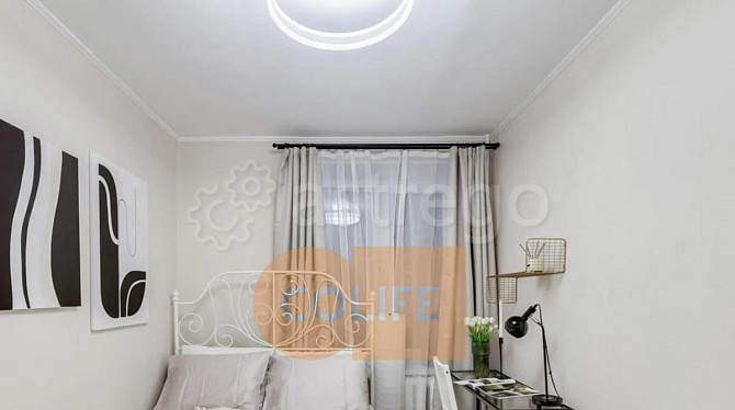 Комната, 9 м2, 7/9 эт. Москва - изображение 1