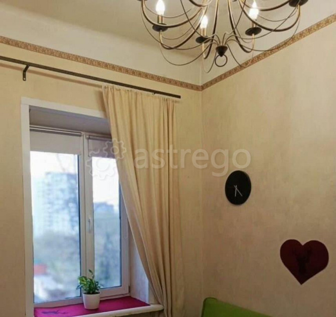 Комната, 12 м2, 4/4 эт. Москва - изображение 1
