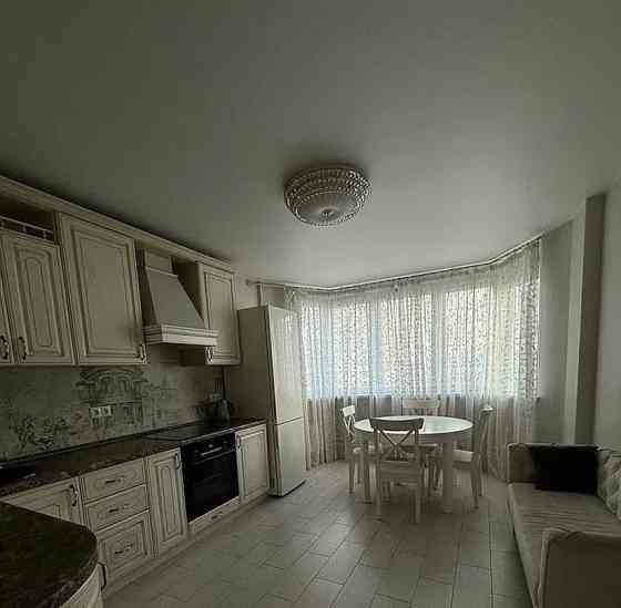 2-комн. квартира, 62 м2, 15/24 эт. Москва