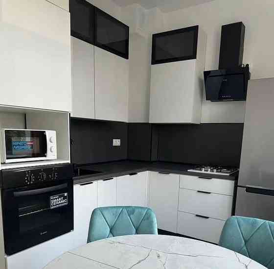 3-комн. квартира, 82 м2, 4/7 эт. Москва