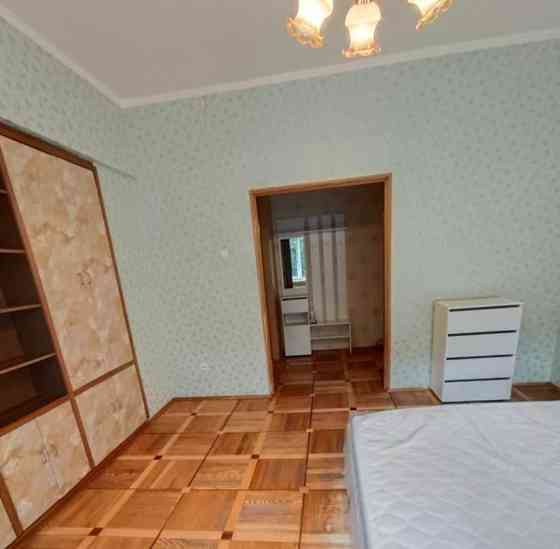 3-комн. квартира, 77 м2, 3/5 эт. Москва