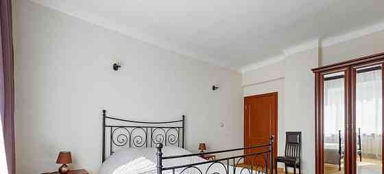 2-комн. квартира, 65 м2, 6/8 эт. Москва
