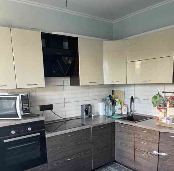 2-комн. квартира, 64 м2, 5/17 эт. Москва