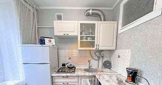 2-комн. квартира, 43 м2, 3/5 эт. Москва