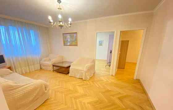 3-комн. квартира, 75 м2, 15/17 эт. Москва