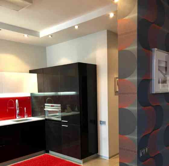 2-комн. квартира, 85 м2, 15/22 эт. Москва