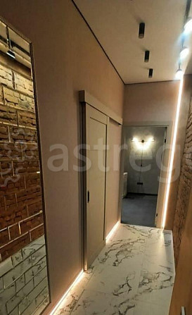 2-комн. квартира, 57 м2, 1/5 эт. Москва - изображение 6