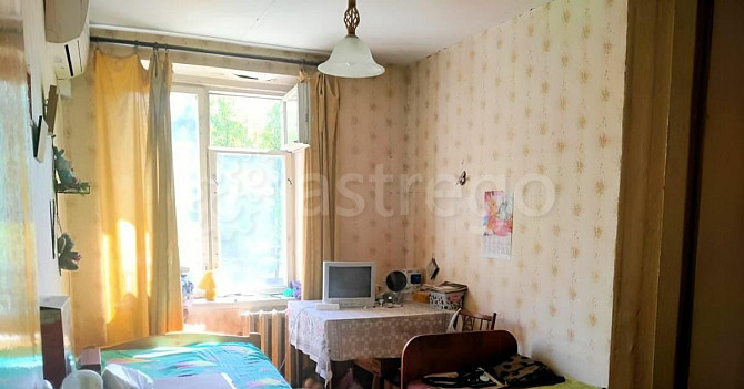Комната, 45 м2, 3/5 эт. Москва - изображение 1