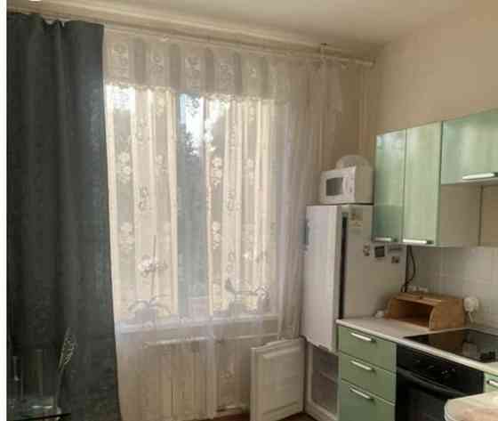 2-комн. квартира, 57 м2, 2/17 эт. Москва