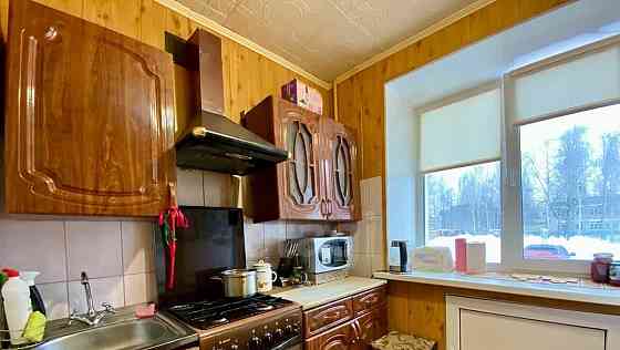 3-комн. квартира, 61.8 м2, 1/5 эт. Коряжма
