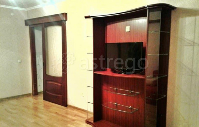 1-комн. квартира, 32 м2, 2/5 эт. Москва - изображение 2