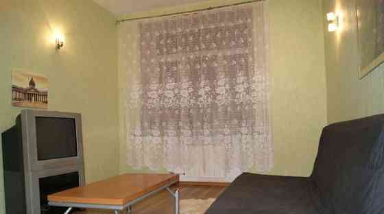 2-комн. квартира, 50 м2, 2/6 эт. Москва