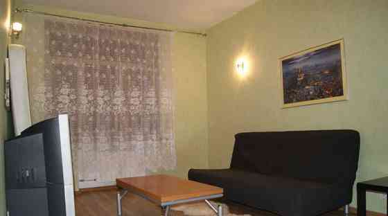 2-комн. квартира, 50 м2, 2/6 эт. Москва