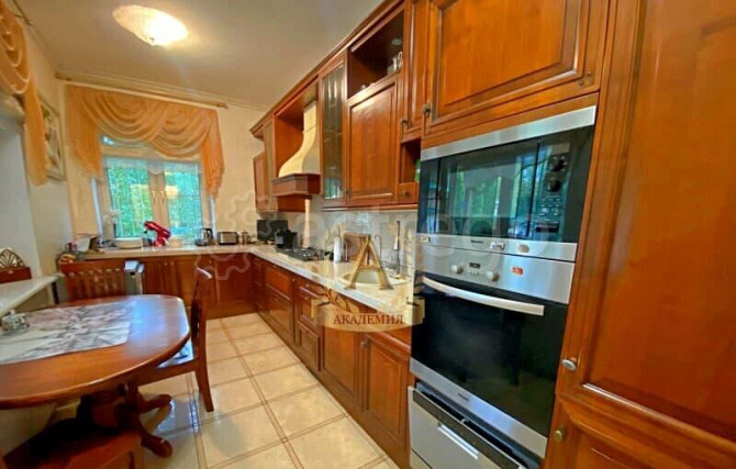 Коттедж, 650 м2 Москва - изображение 2