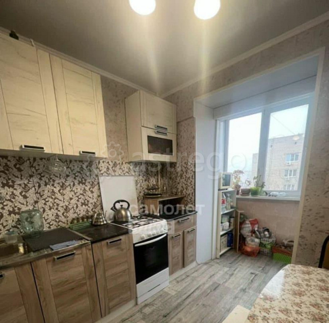 3-комн. квартира, 56 м2, 8/9 эт. Астрахань - изображение 1