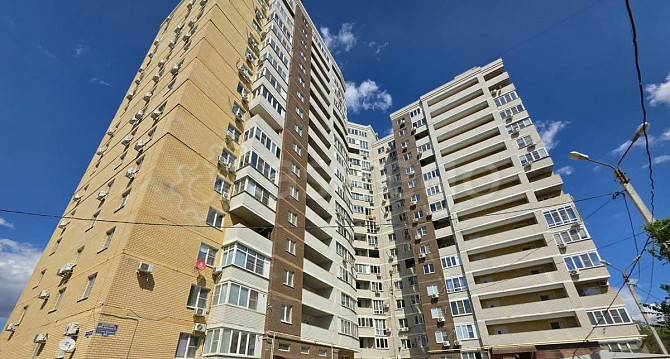 3-комн. квартира, 97.6 м2, 10/17 эт. Астрахань - изображение 1