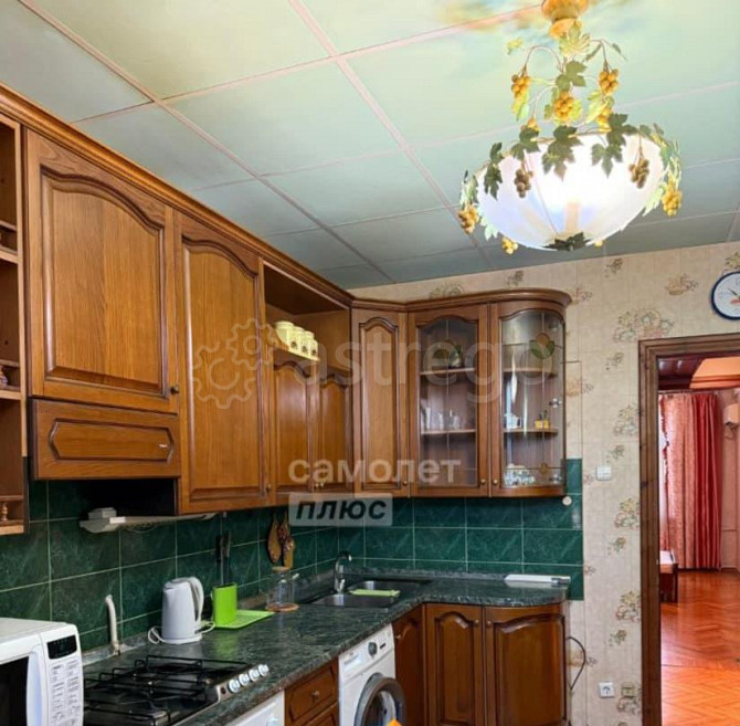 3-комн. квартира, 92.4 м2, 3/5 эт. Астрахань - изображение 1