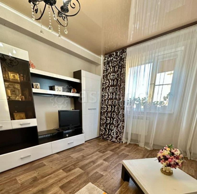 1-комн. квартира, 40 м2, 5/9 эт. Астрахань - изображение 2