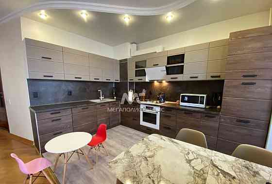 5-комн. квартира, 130.4 м2, 5/6 эт. Астрахань