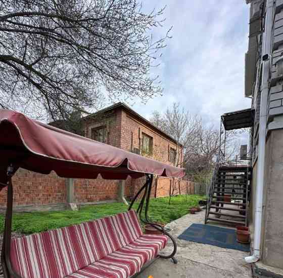 Дом, 360 м2, 3.9 сотки, 3 эт. Астрахань