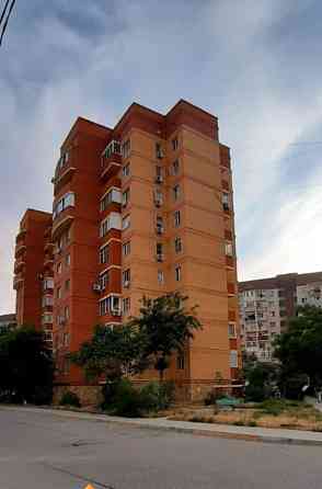 3-комн. квартира, 79.9 м2, 1/9 эт. Астрахань