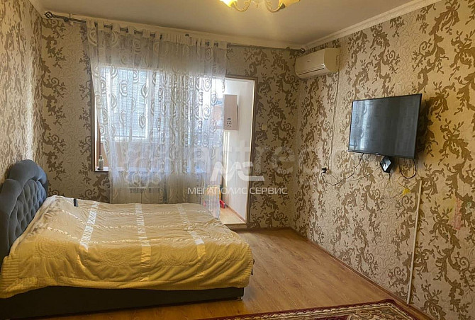 1-комн. квартира, 45.7 м2, 5/9 эт. Астрахань - изображение 1