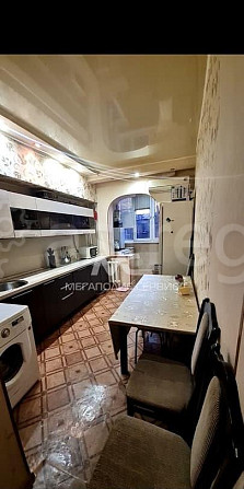 3-комн. квартира, 69 м2, 5/6 эт. Астрахань - изображение 1