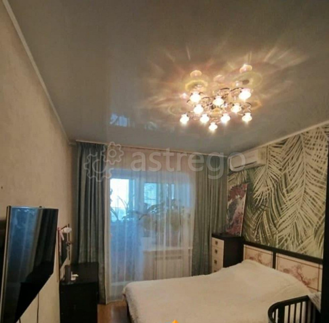 3-комн. квартира, 79 м2, 4/9 эт. Астрахань - изображение 1
