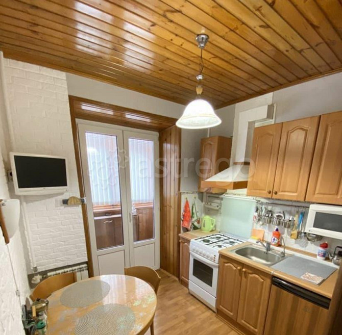 1-комн. квартира, 30 м2, 3/5 эт. Астрахань - изображение 2