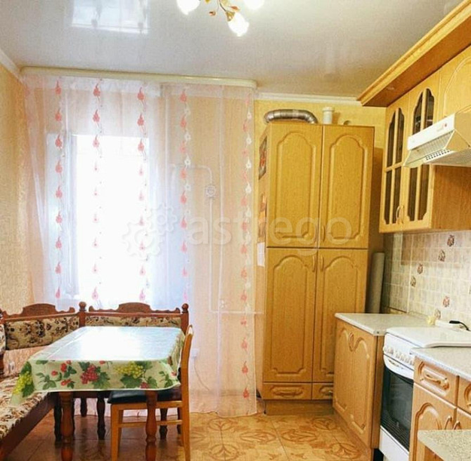 2-комн. квартира, 40 м2, 3/10 эт. Астрахань - изображение 1