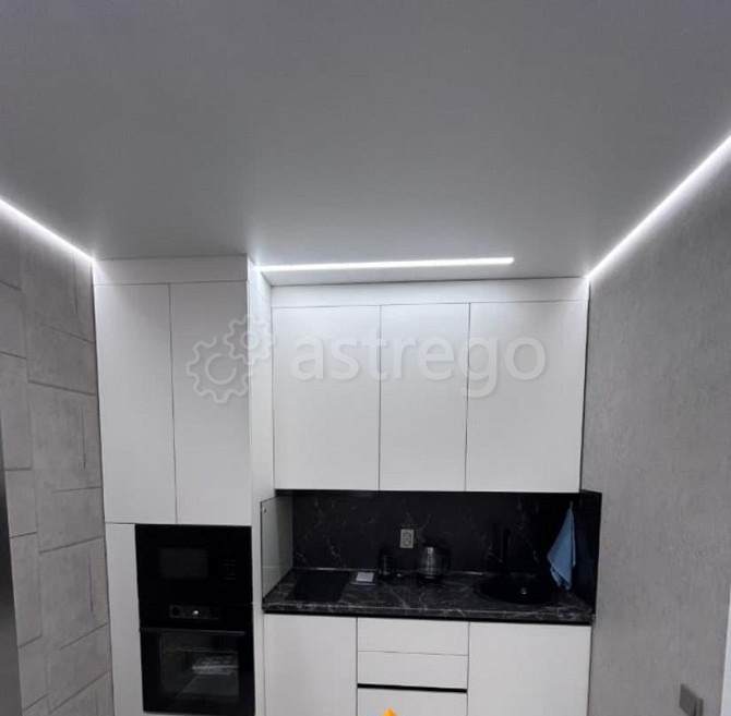 2-комн. квартира, 40 м2, 8/24 эт. Астрахань - изображение 2