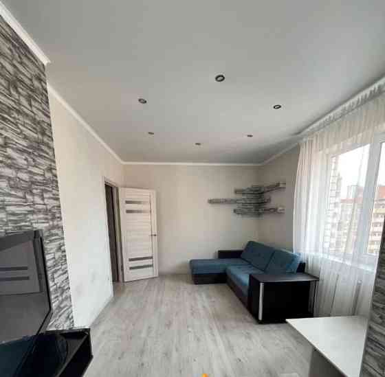 2-комн. квартира, 70 м2, 15/17 эт. Астрахань