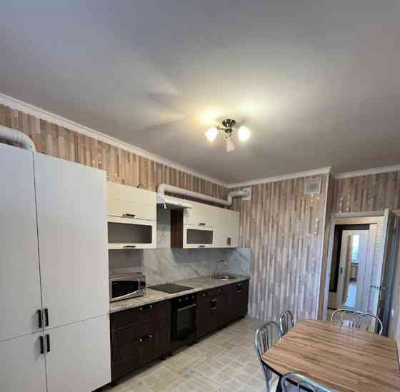 2-комн. квартира, 80 м2, 2/15 эт. Астрахань