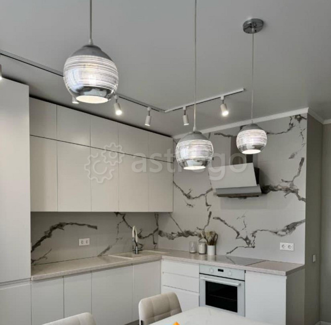 3-комн. квартира, 110 м2, 11/16 эт. Астрахань - изображение 1