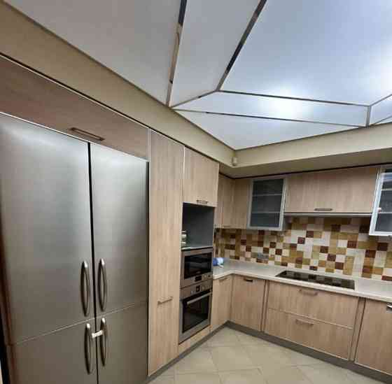 3-комн. квартира, 170 м2, 3/7 эт. Астрахань