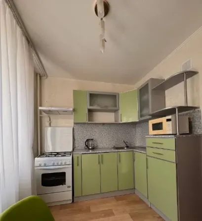 Сдам 1-комн. квартиру, 33 м2, 2/5 эт., долгосрочно Курган