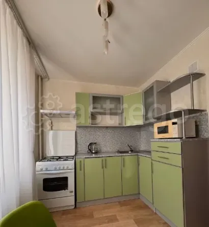 Сдам 1-комн. квартиру, 33 м2, 2/5 эт., долгосрочно Курган - изображение 4