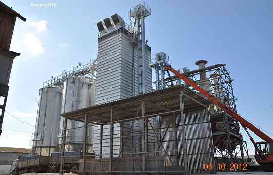 Зерносушилка энергосберегающая поточная STRAHL 17000 FRP с двумя горелками Санкт-Петербург