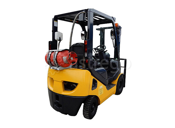 Вилочный погрузчик бензиновый Komatsu FG35AT-17 Кемерово - изображение 1