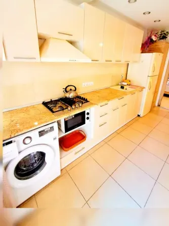 Сдам 1-комн. квартиру, 33 м2, 1/3 эт., посуточно Ялта